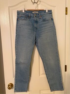 Levi's Premium Light Blue Wedgie Straight-Leg Women's Jeans